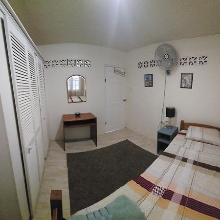 Gloria'S Hideaway Apartment Christ Church Ngoại thất bức ảnh